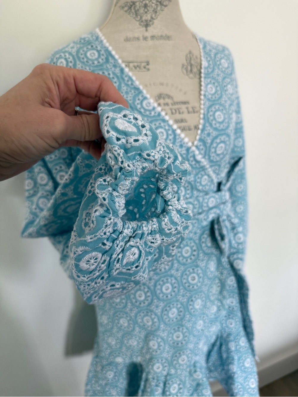 Karen Millen Broderie Cotton Wrap Mini Dress Light Blue Eyelet Dress - Picture 6 of 16